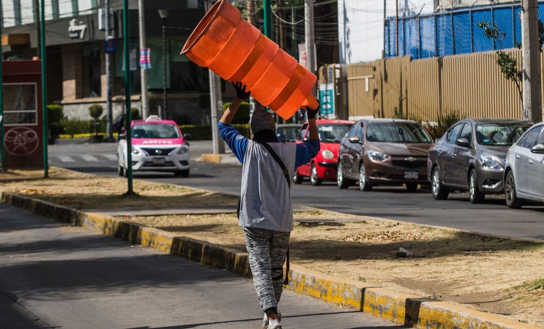 El trabajo de los franeleros en la capital (Foto: Cuartoscuro)