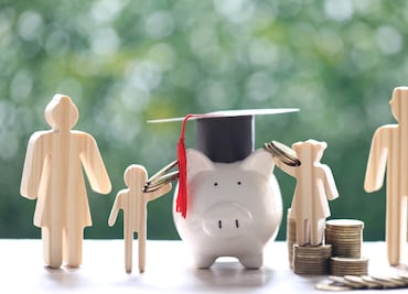 Al Tiro con el Retiro: Conoce la serie que impulsa la educación financiera