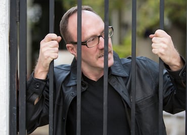 ¿Te pueden embargar o meter a la cárcel por deberle al banco o a una tienda?