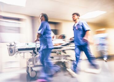 ¿Buscas empleo? IMSS tiene convocatoria abierta de 4 mil vacantes para médicas y médicos especialistas